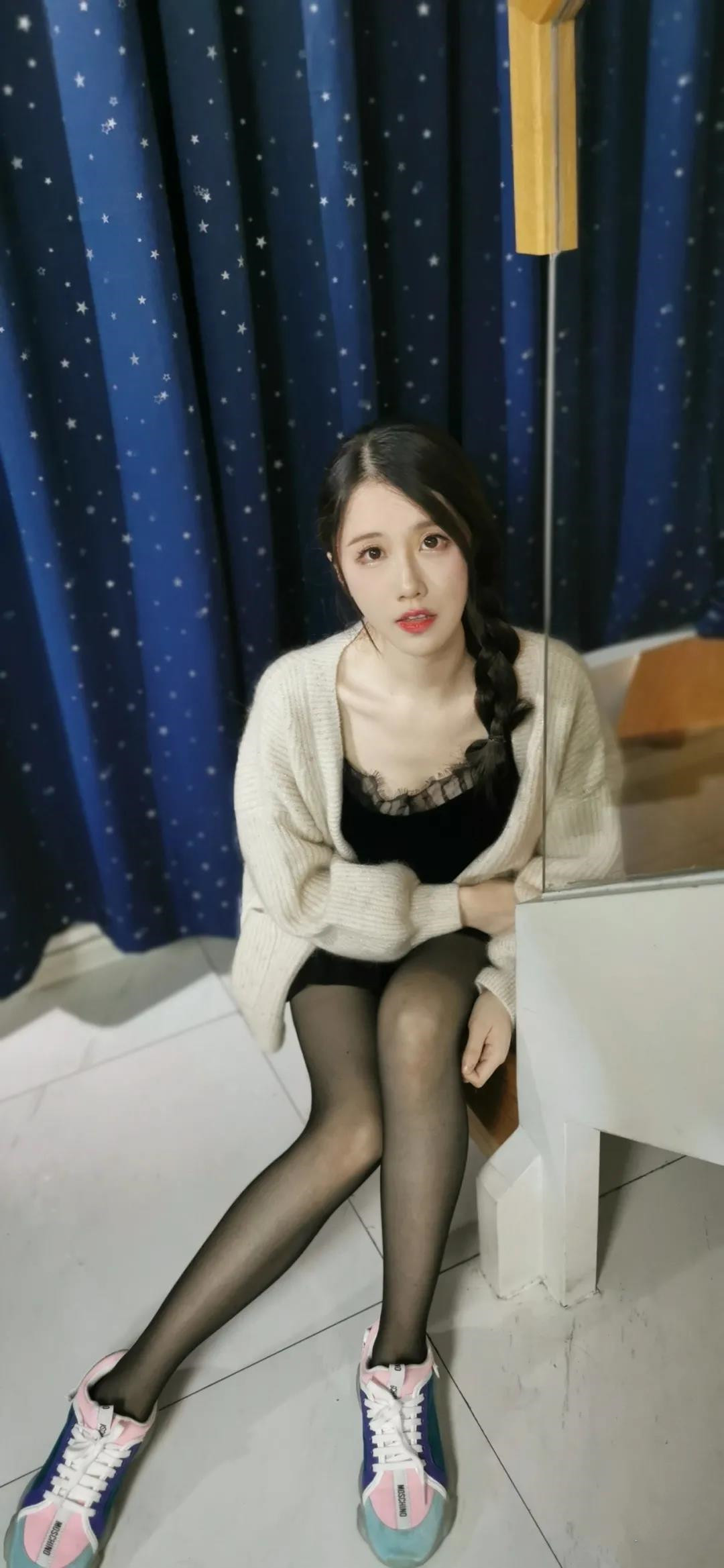 国内ASMR第一腿轩子巨2兔