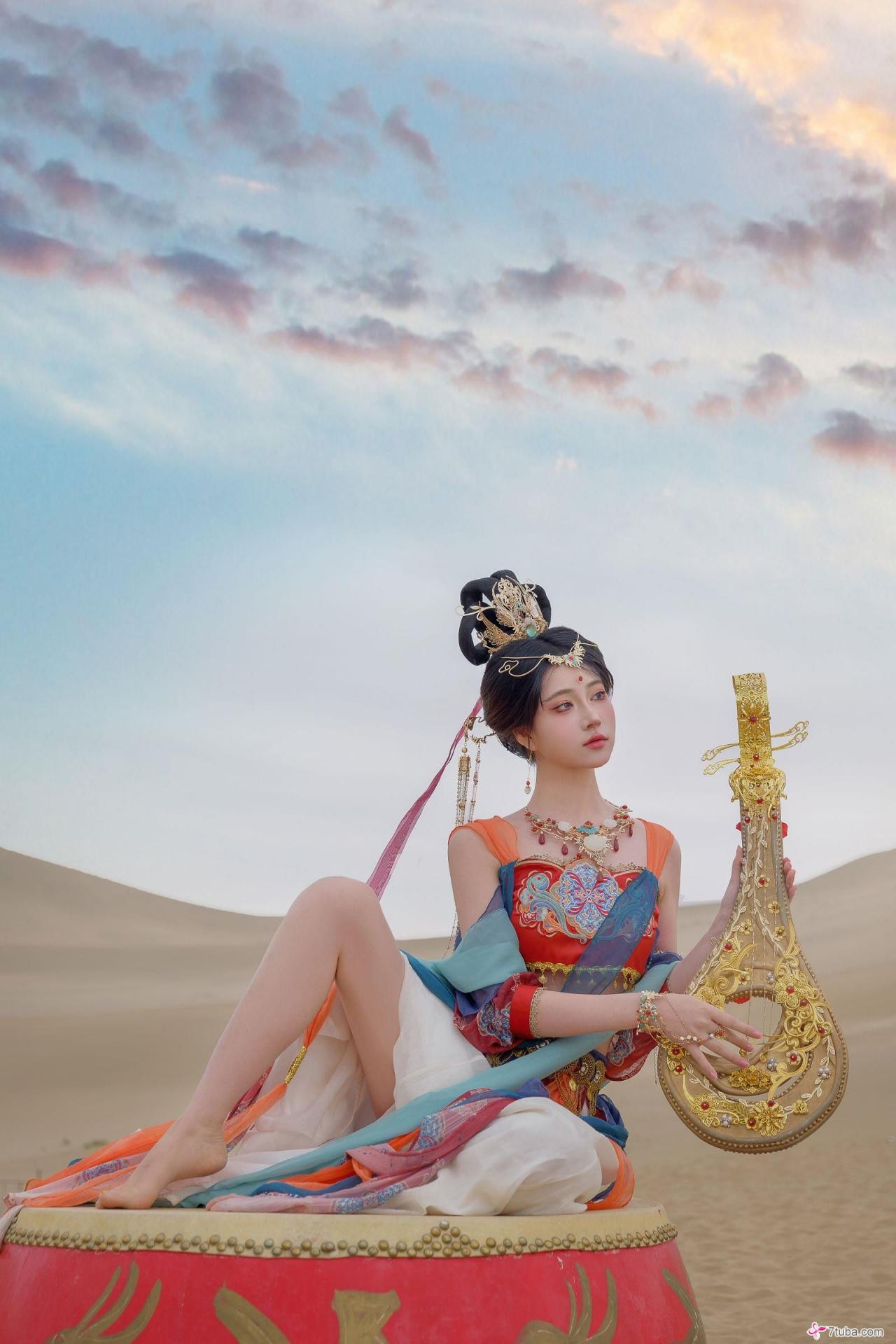 黄版敦煌飞天图