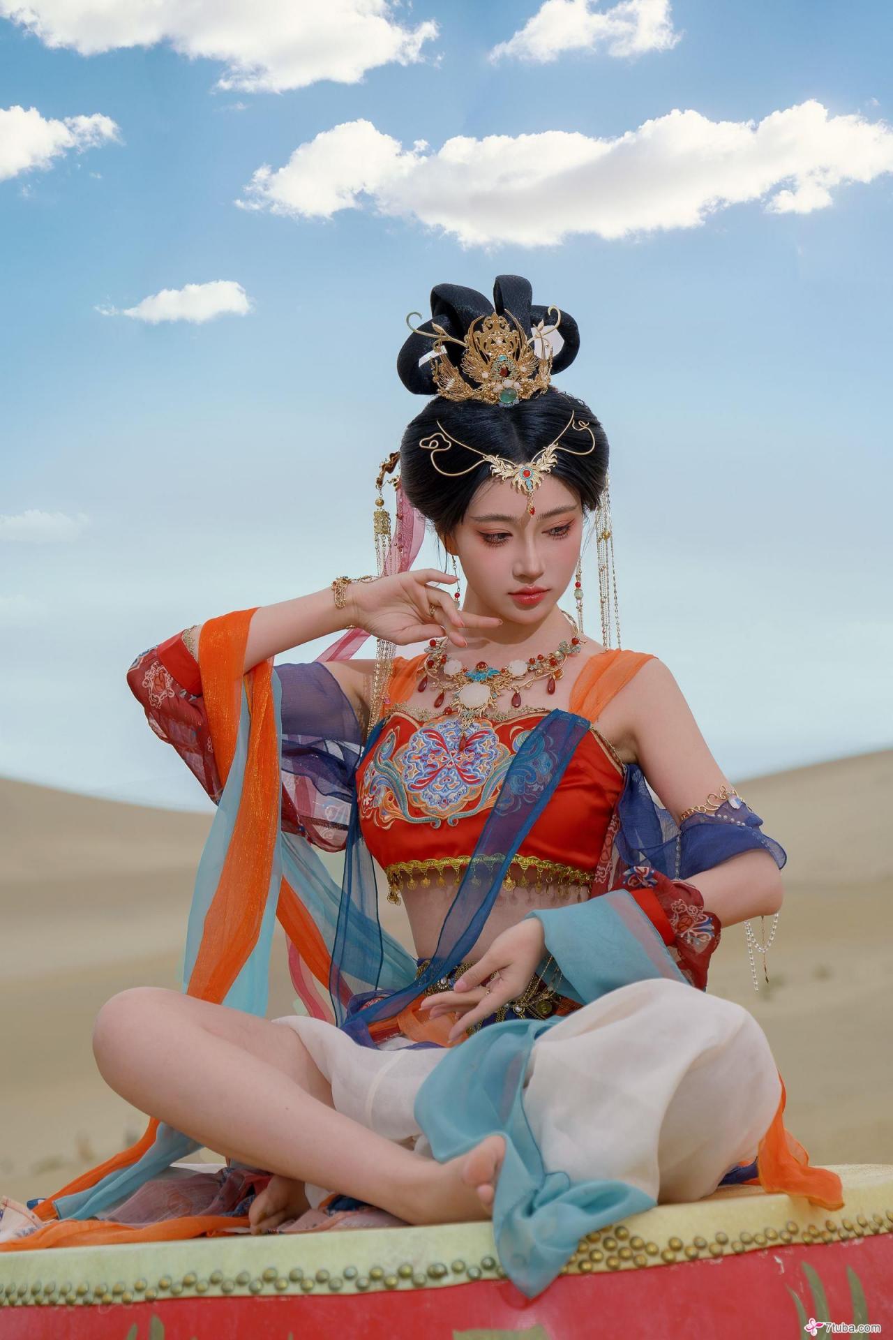 黄版敦煌飞天图