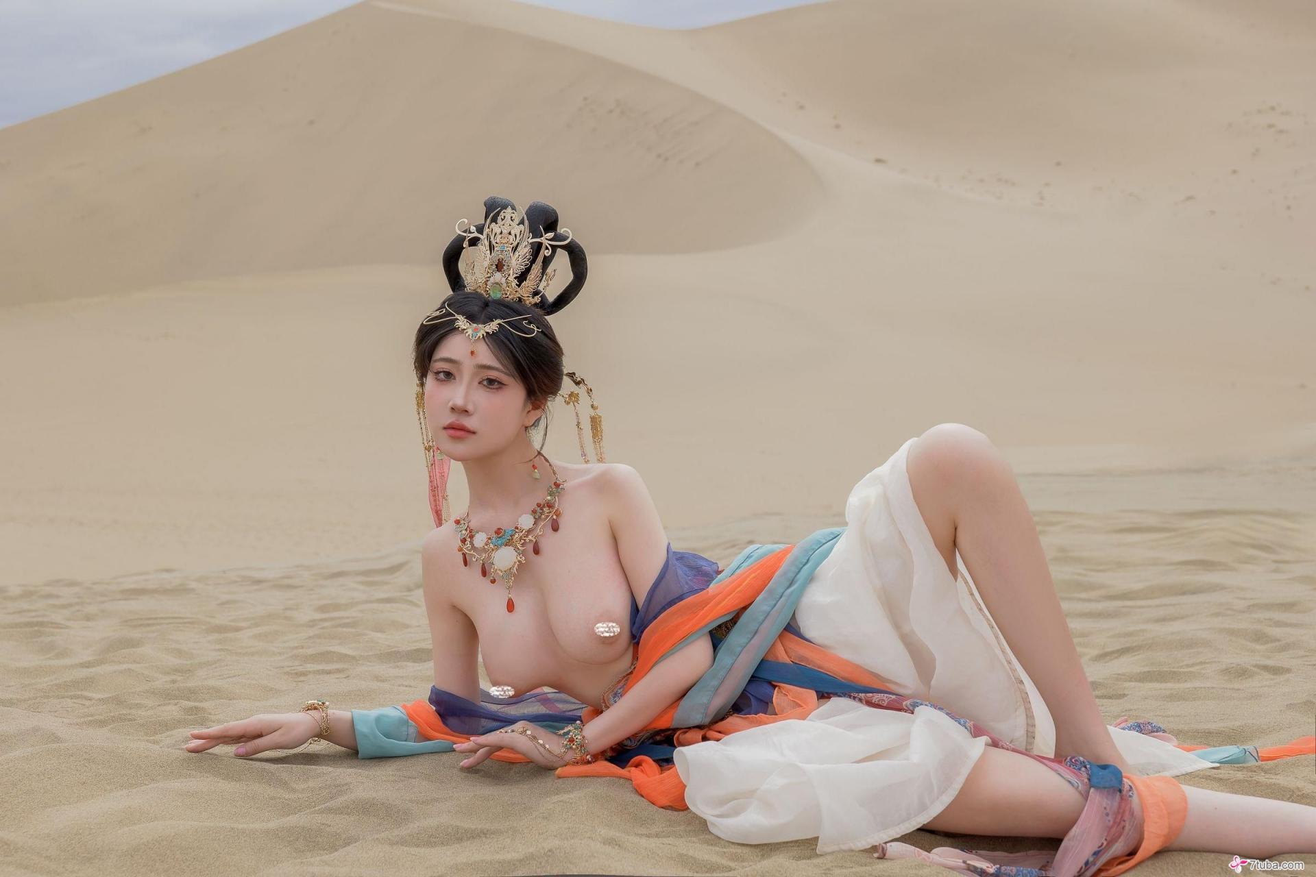 黄版敦煌飞天图