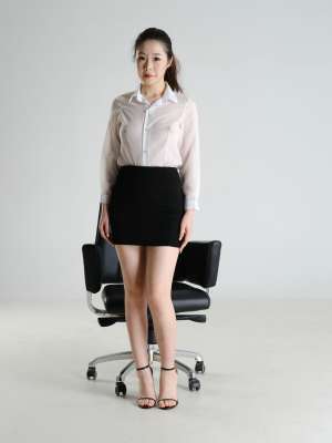 国模小离大尺度人体私拍套图 20251030