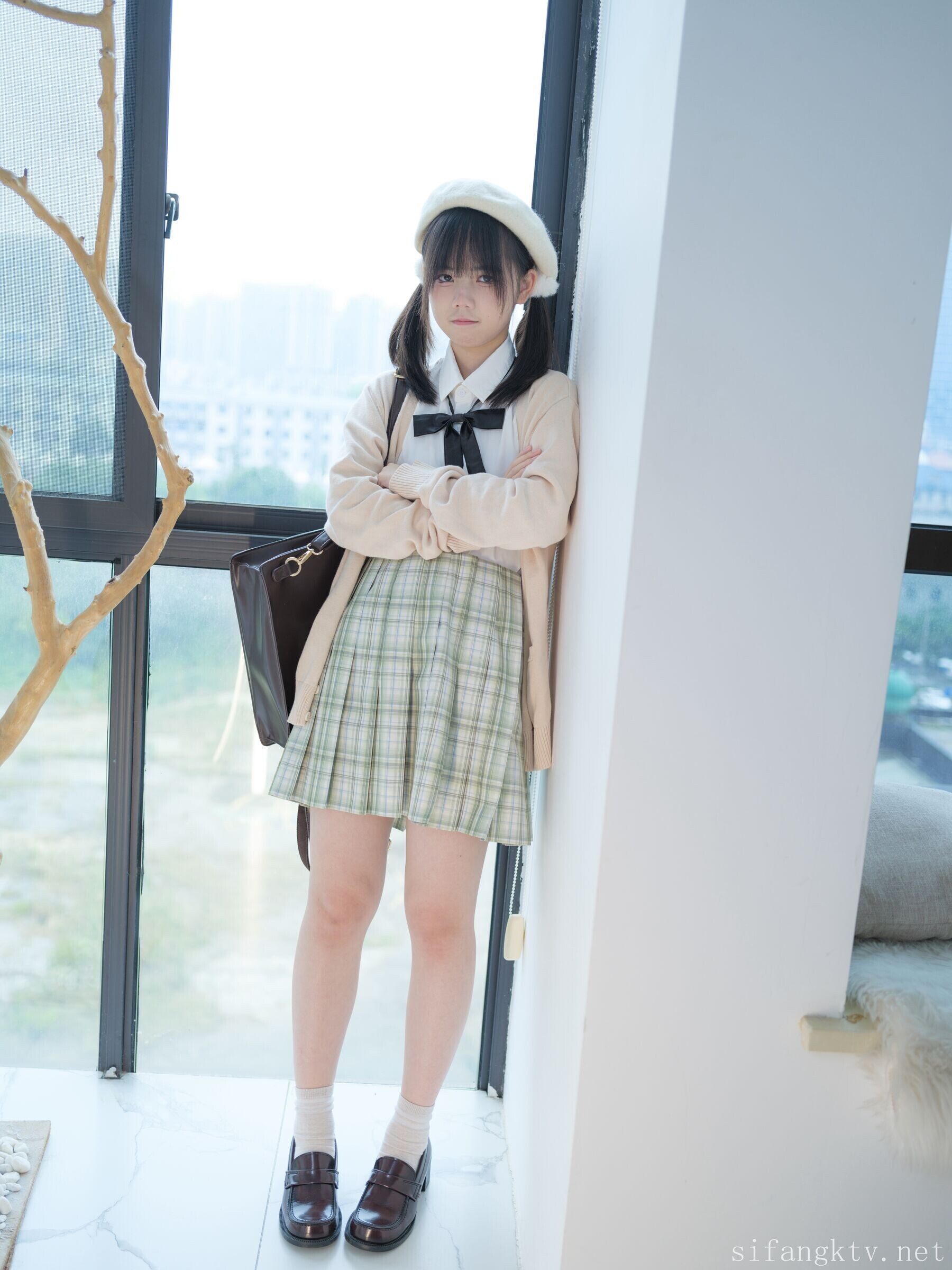 少女秩序-国模小鱼私房写真