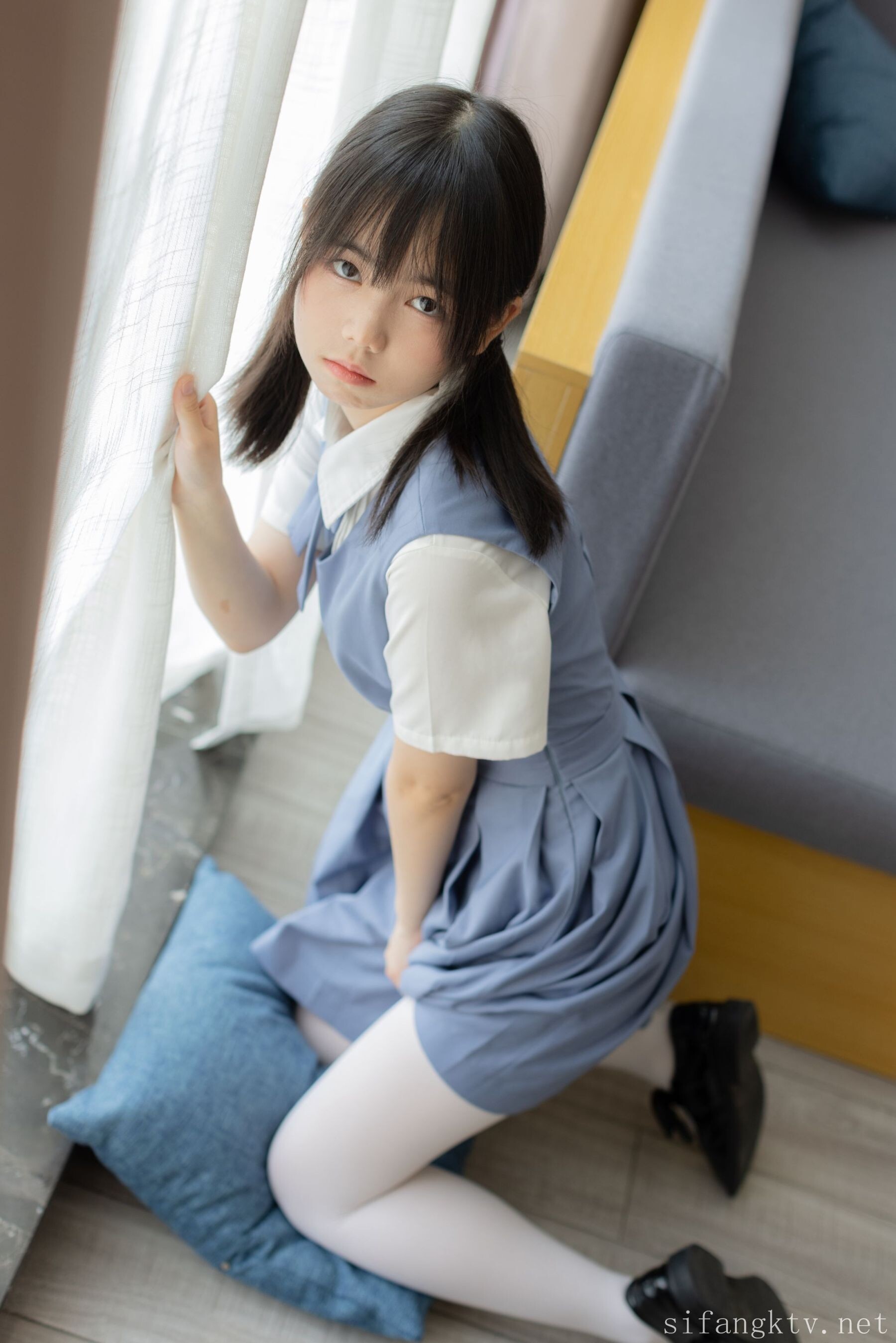 少女秩序-国模小鱼私房写真