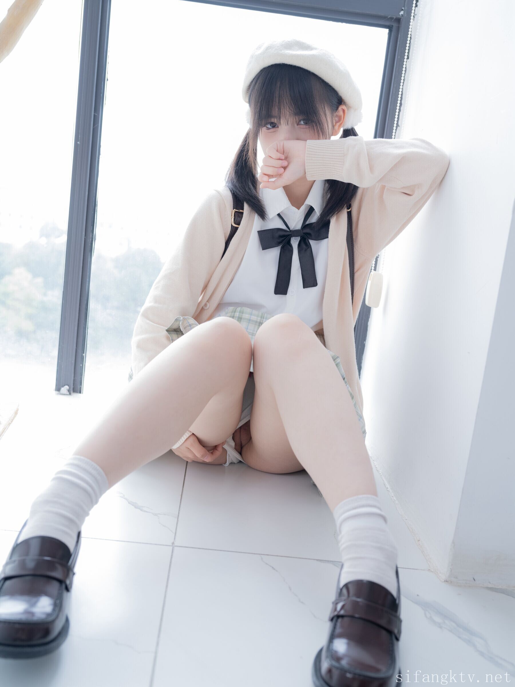 少女秩序-国模小鱼私房写真