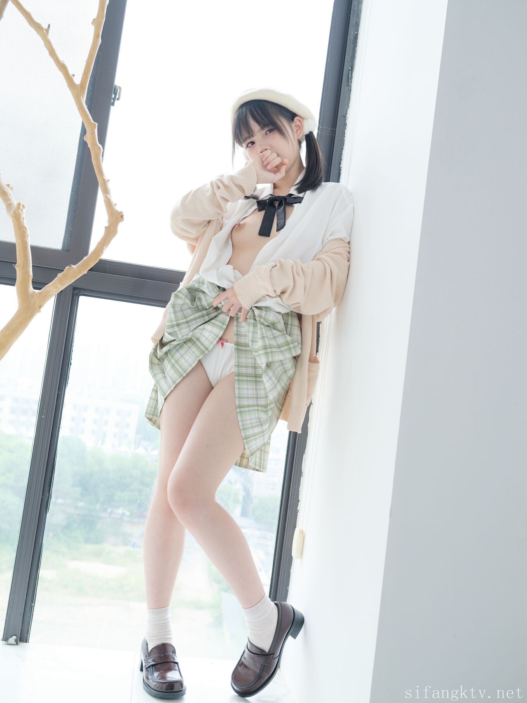 少女秩序-国模小鱼私房写真