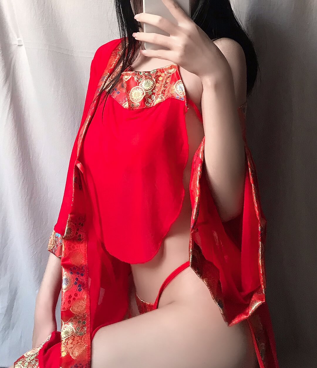 [买家秀]对象穿成这样在家等你，你几点回家？