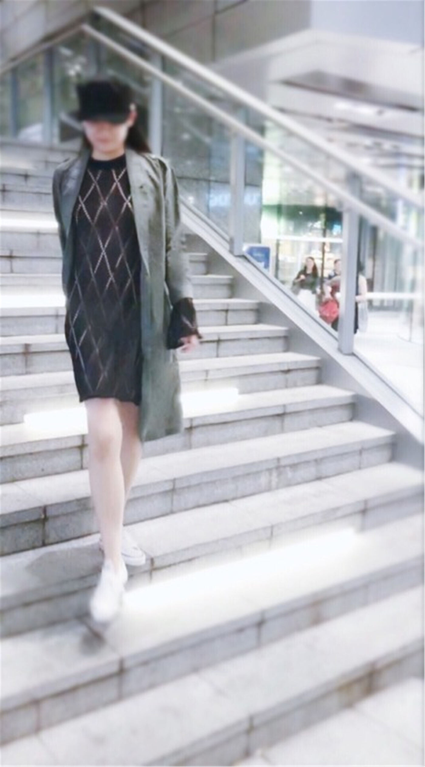 国模套图 极品网红pigeon