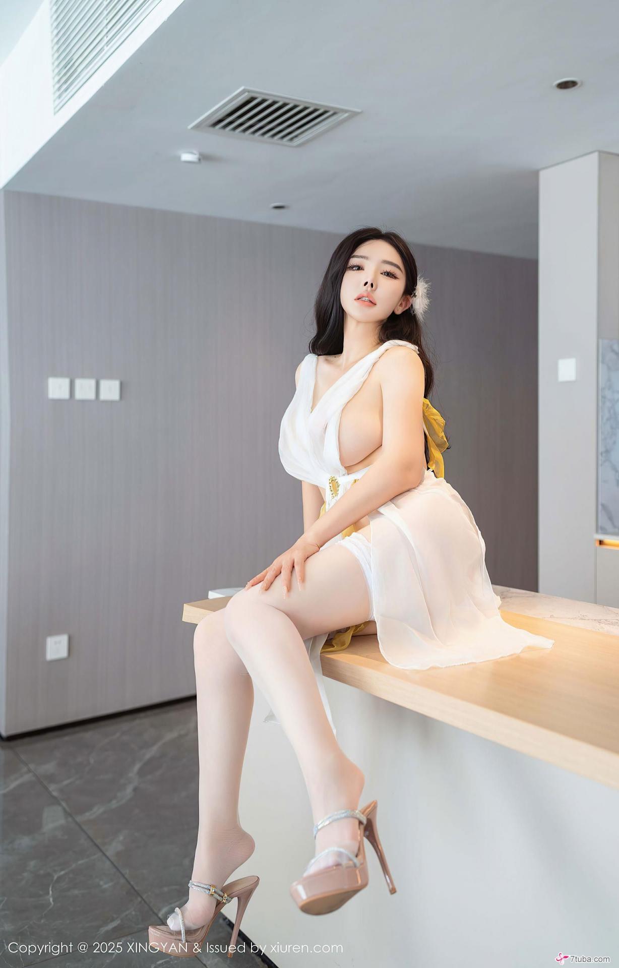 性感美图 潘思沁