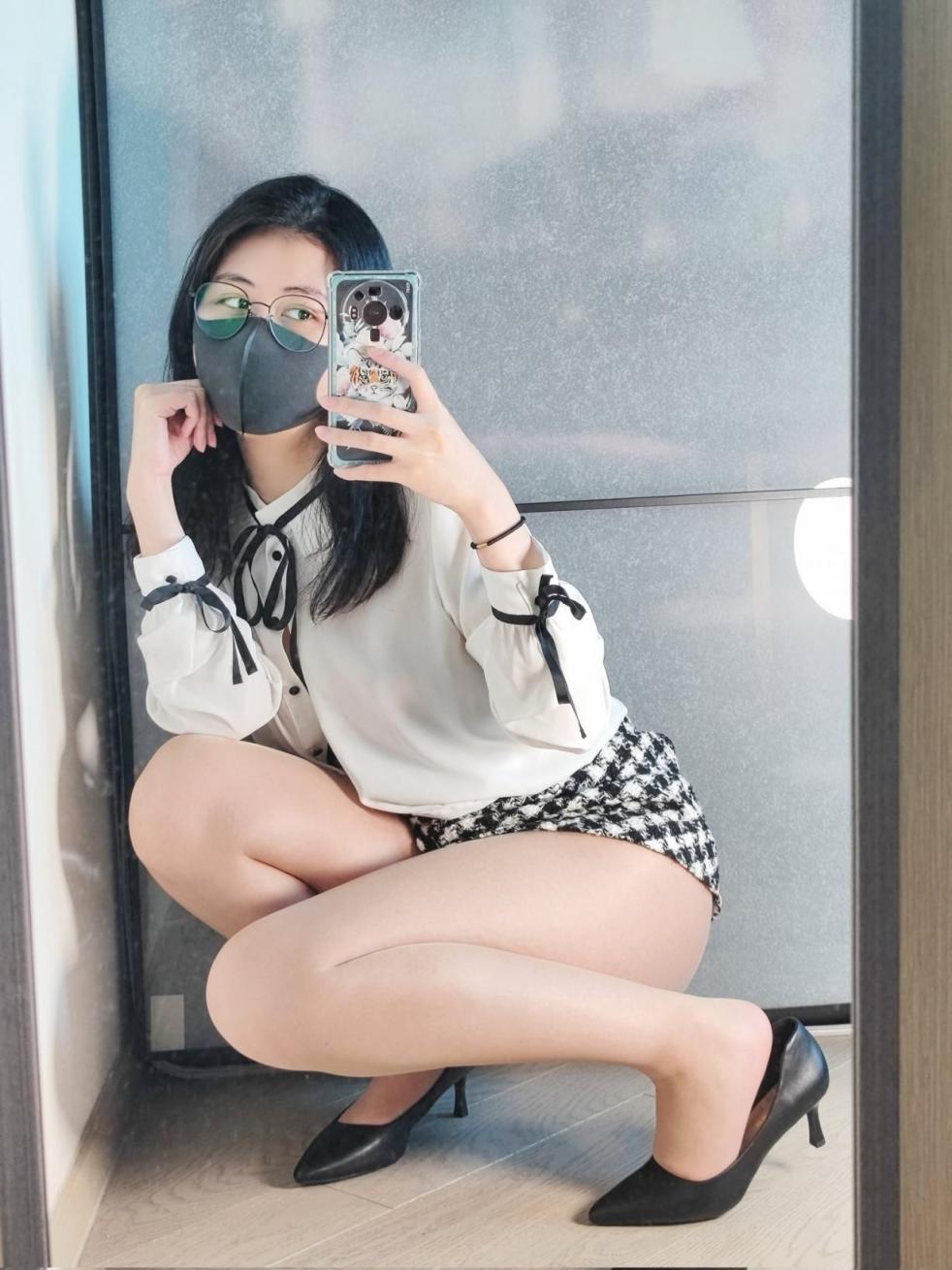 搜集的妹子图片-爱玩的小姐姐