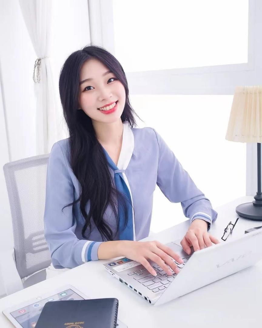 漂亮的小姐姐[20251201]