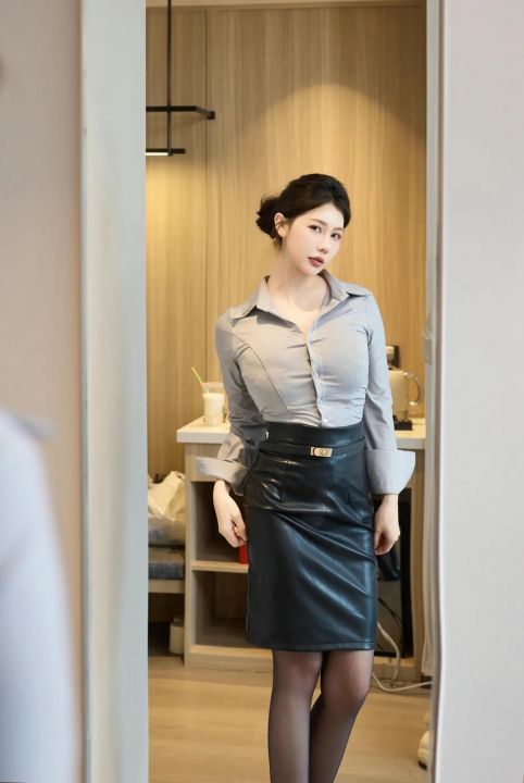 尹甜甜 OL皮裙