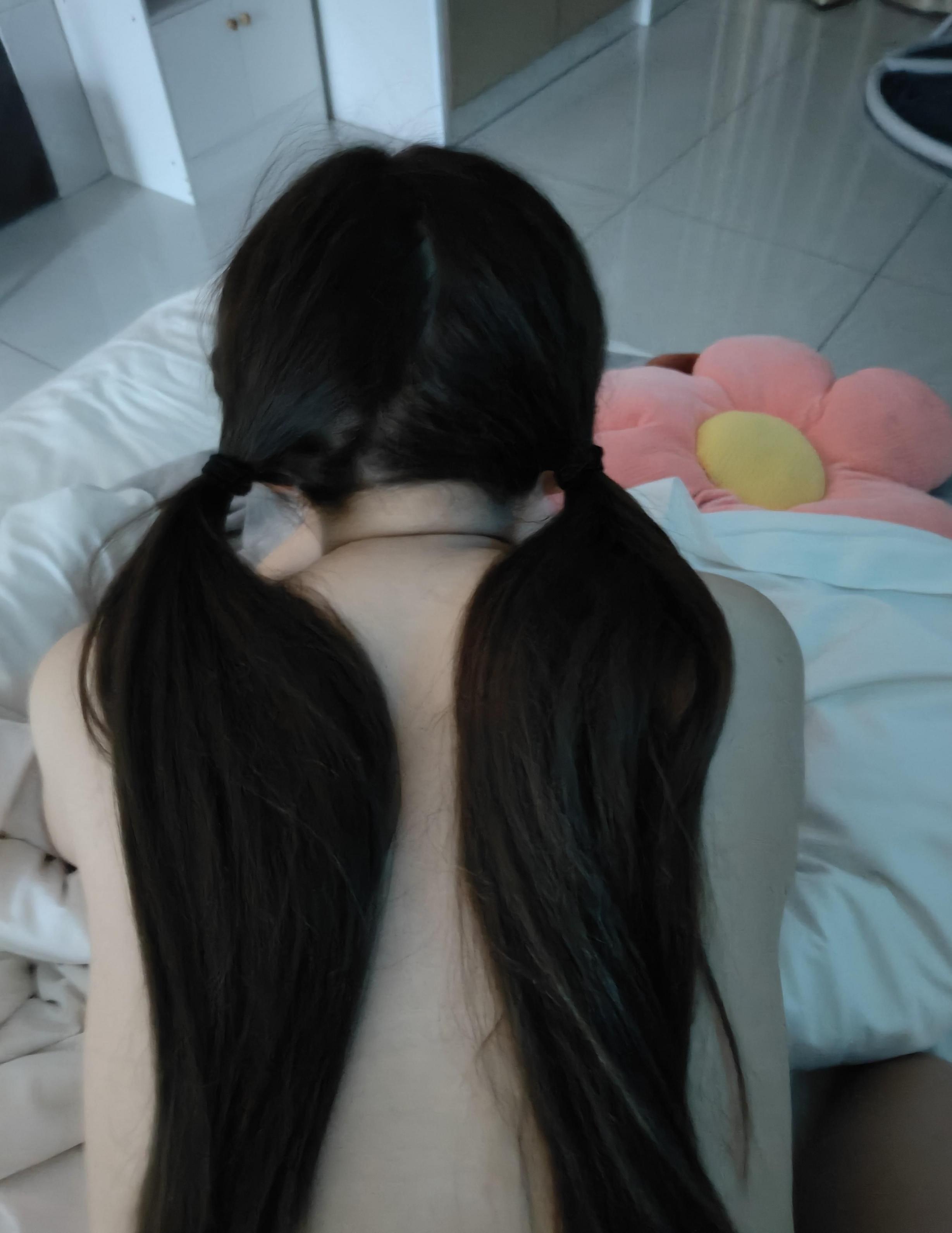 反差女大研究生和人妻教师