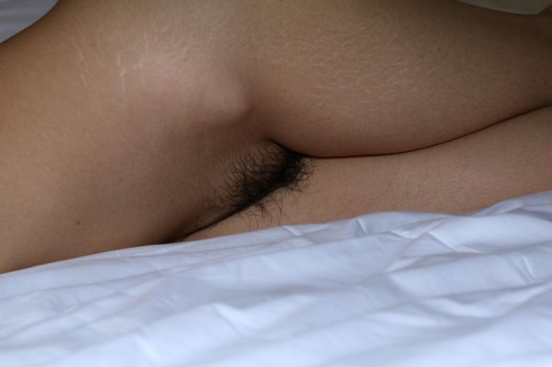 长发飘飘的风骚少妇