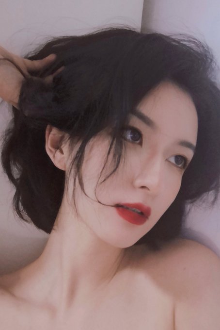 搜集的妹子图片-荤素搭配