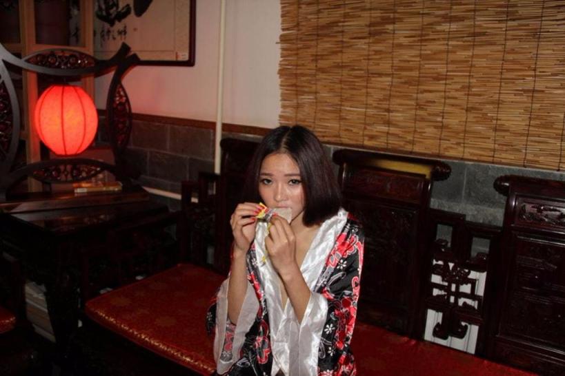 国模林小小（小凤）人体私拍套图