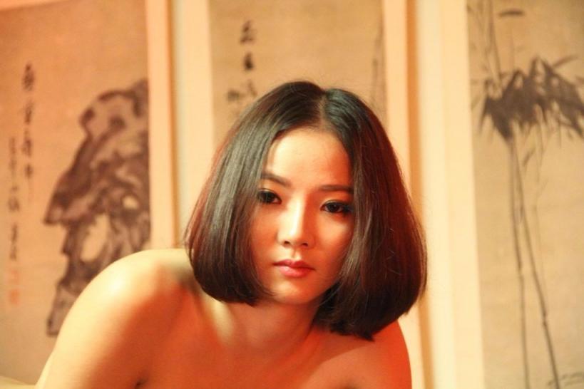 国模林小小（小凤）人体私拍套图