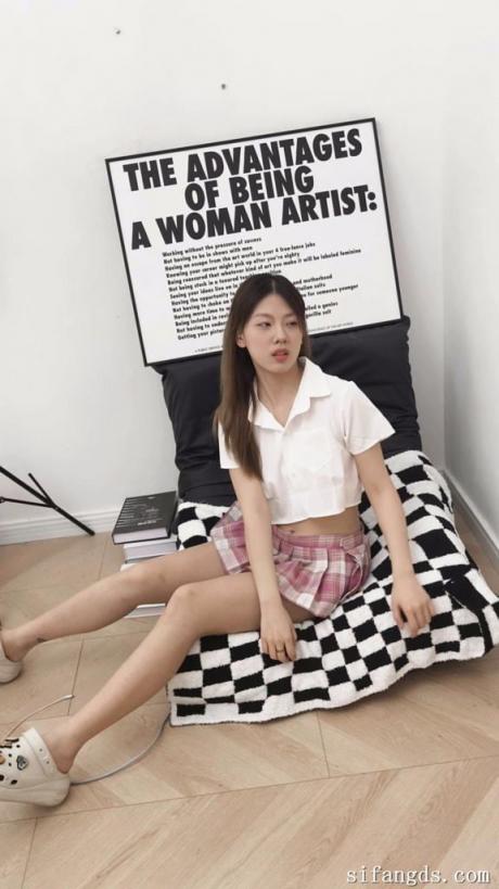 不知名国模大尺度人体私拍套图