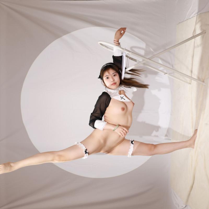 一字马看起来爽极了