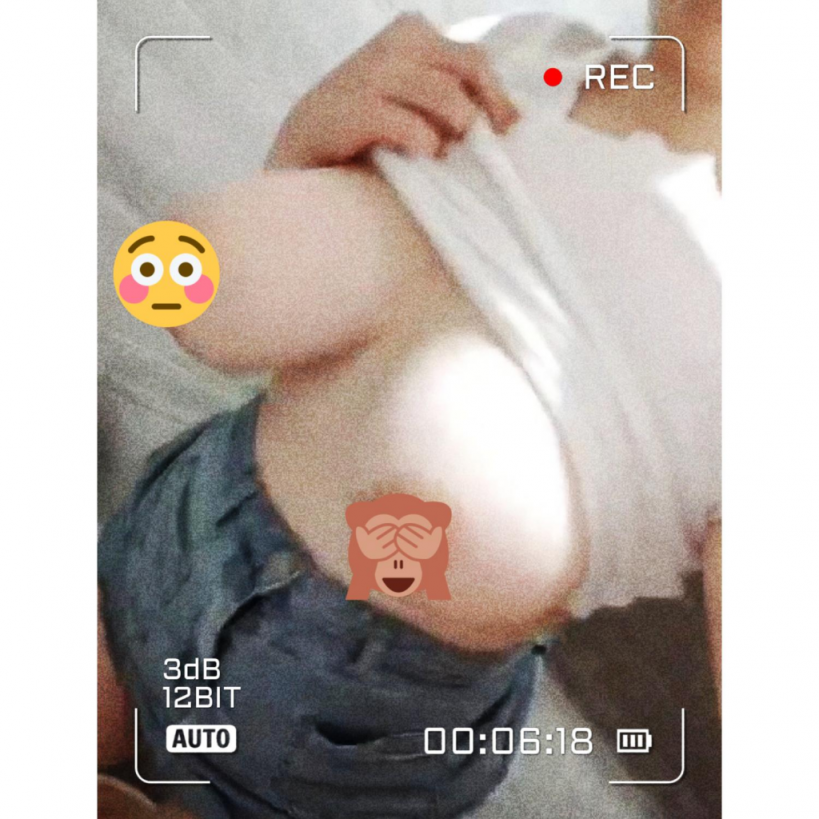 反差人妻（辣妈）金主高价定制自拍小合集