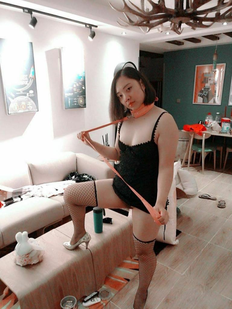 那些年撸过的小骚逼