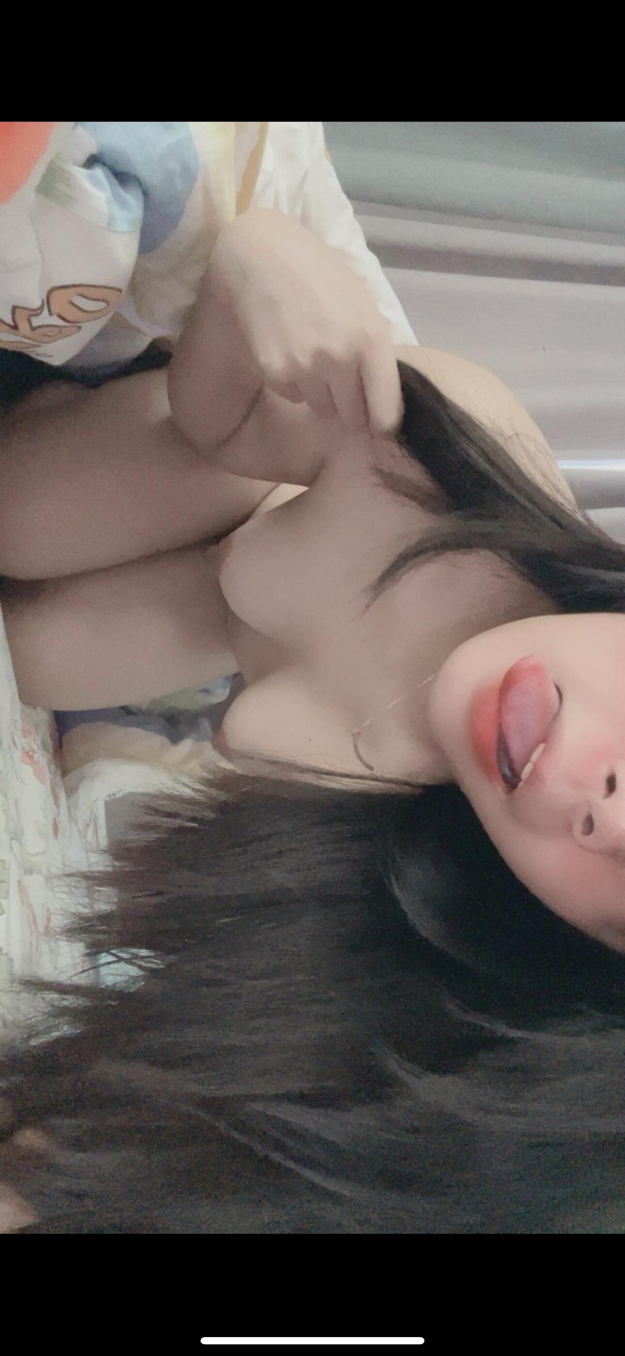 那些年聊过的母狗给我发的美图