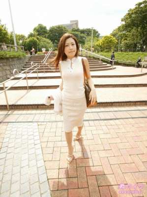 大石 朋子 Tomoko Ooishi