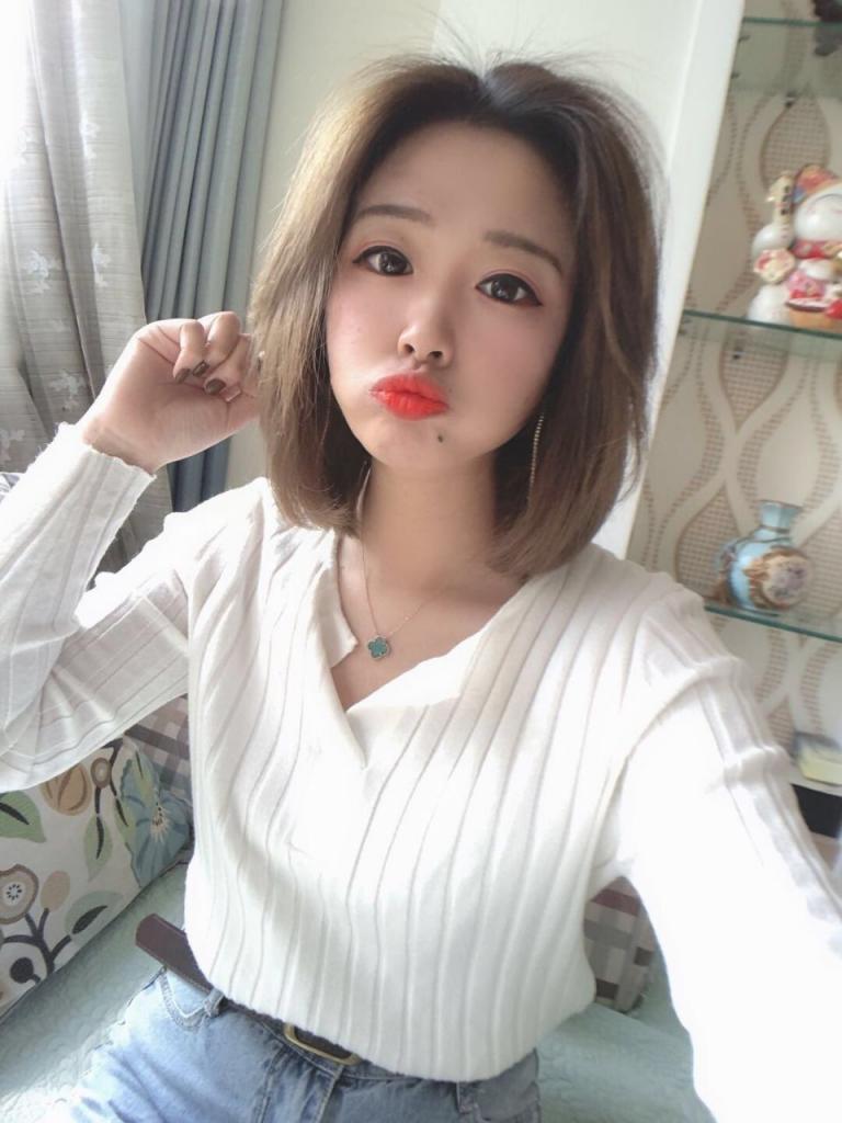 狗颠屁股 摇尾乞怜