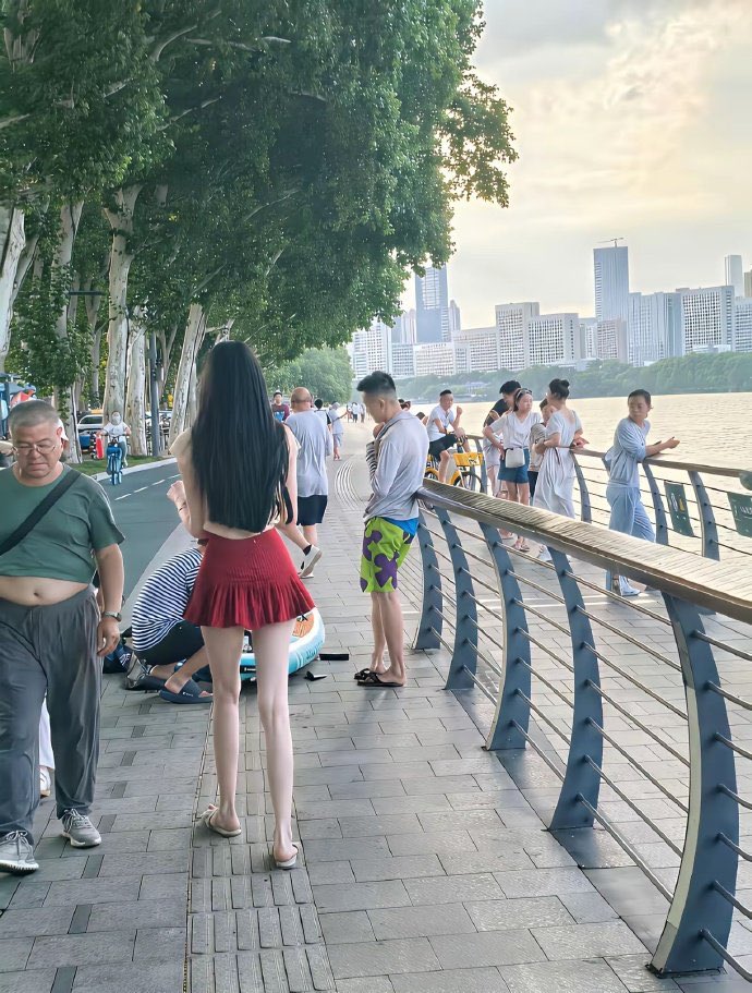 媚眼如丝性感迷人都是情妇的料