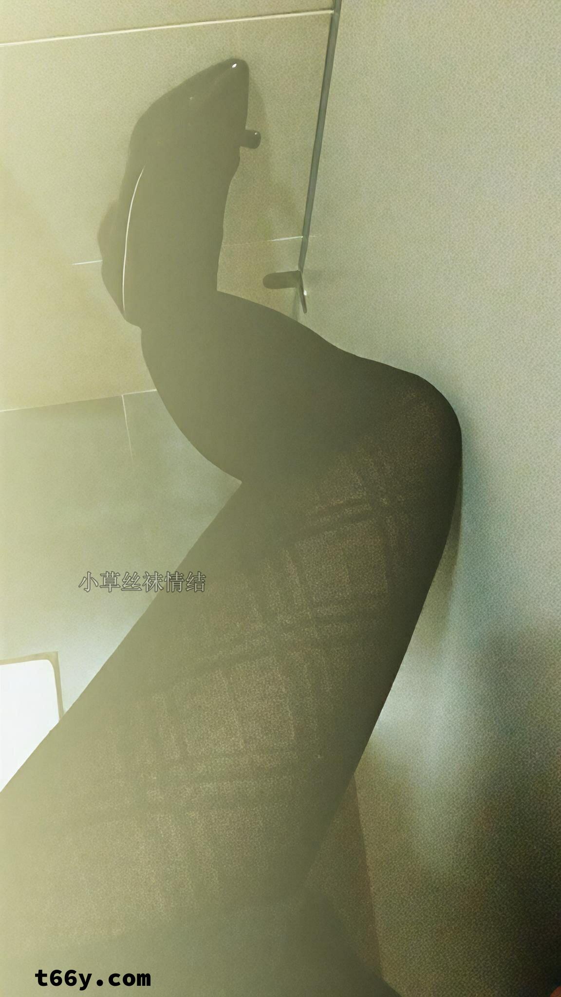 丝·欲：娇妻的禁忌三重奏