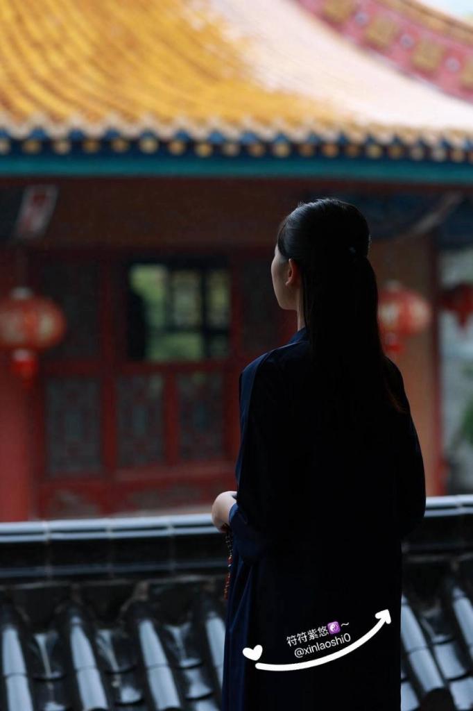 尼姑庵里藏春色.  这赛道不一般