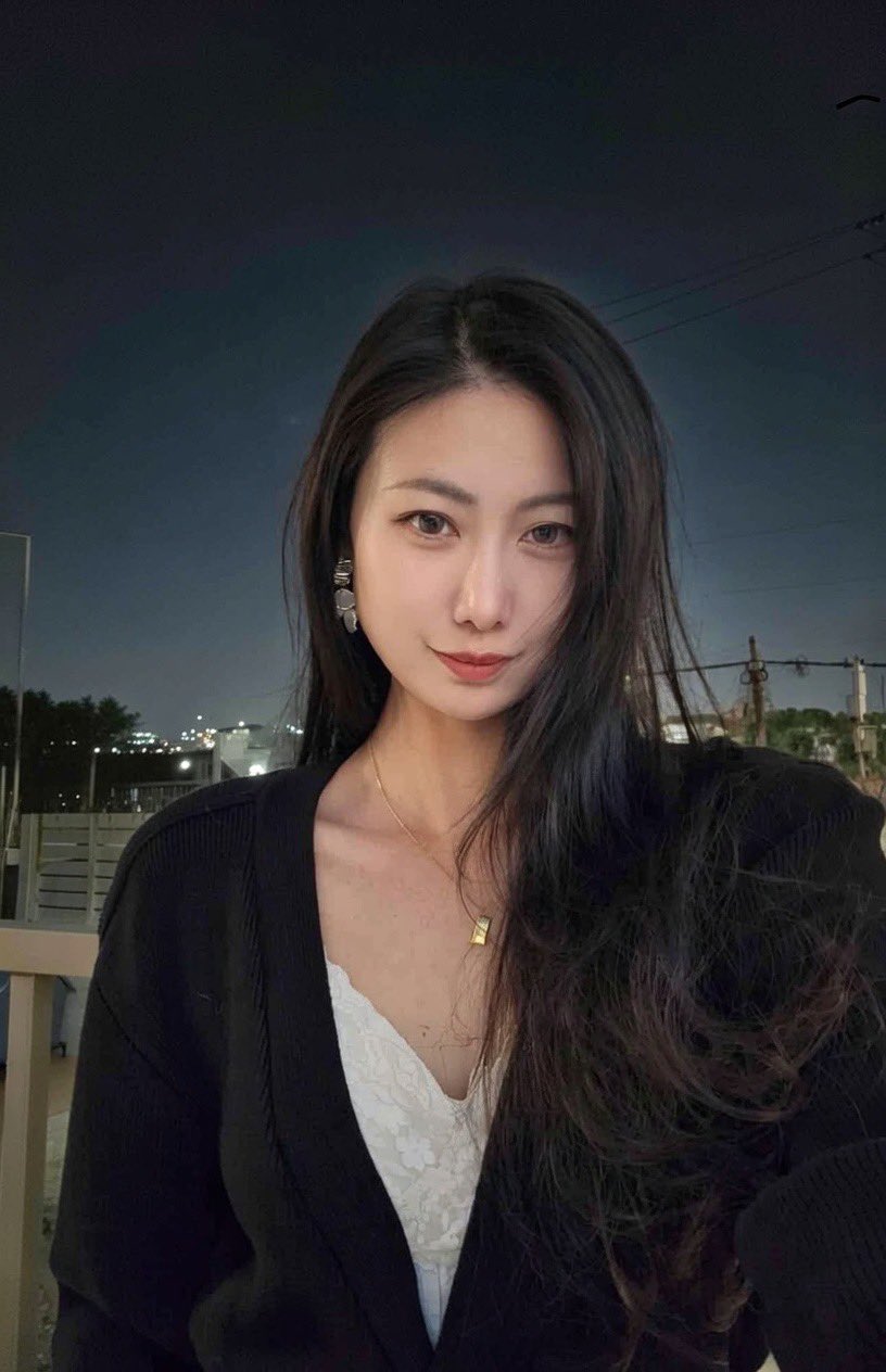 翘臀杨柳腰风情写真[20260127]