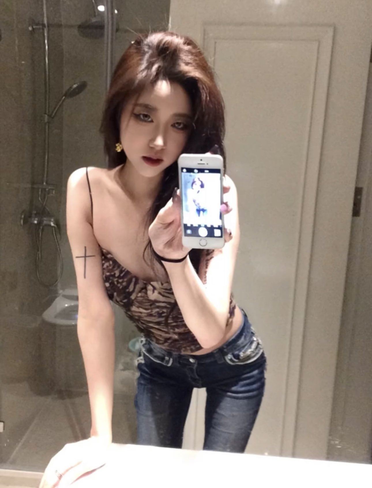 翘臀杨柳腰风情写真[20260127]