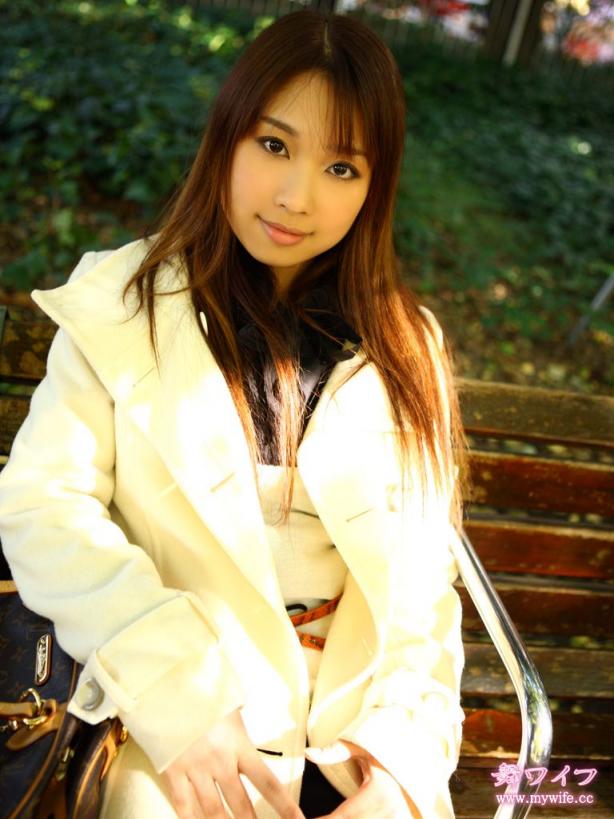 小川 麻穂 Maho Ogawa 白咲ココ