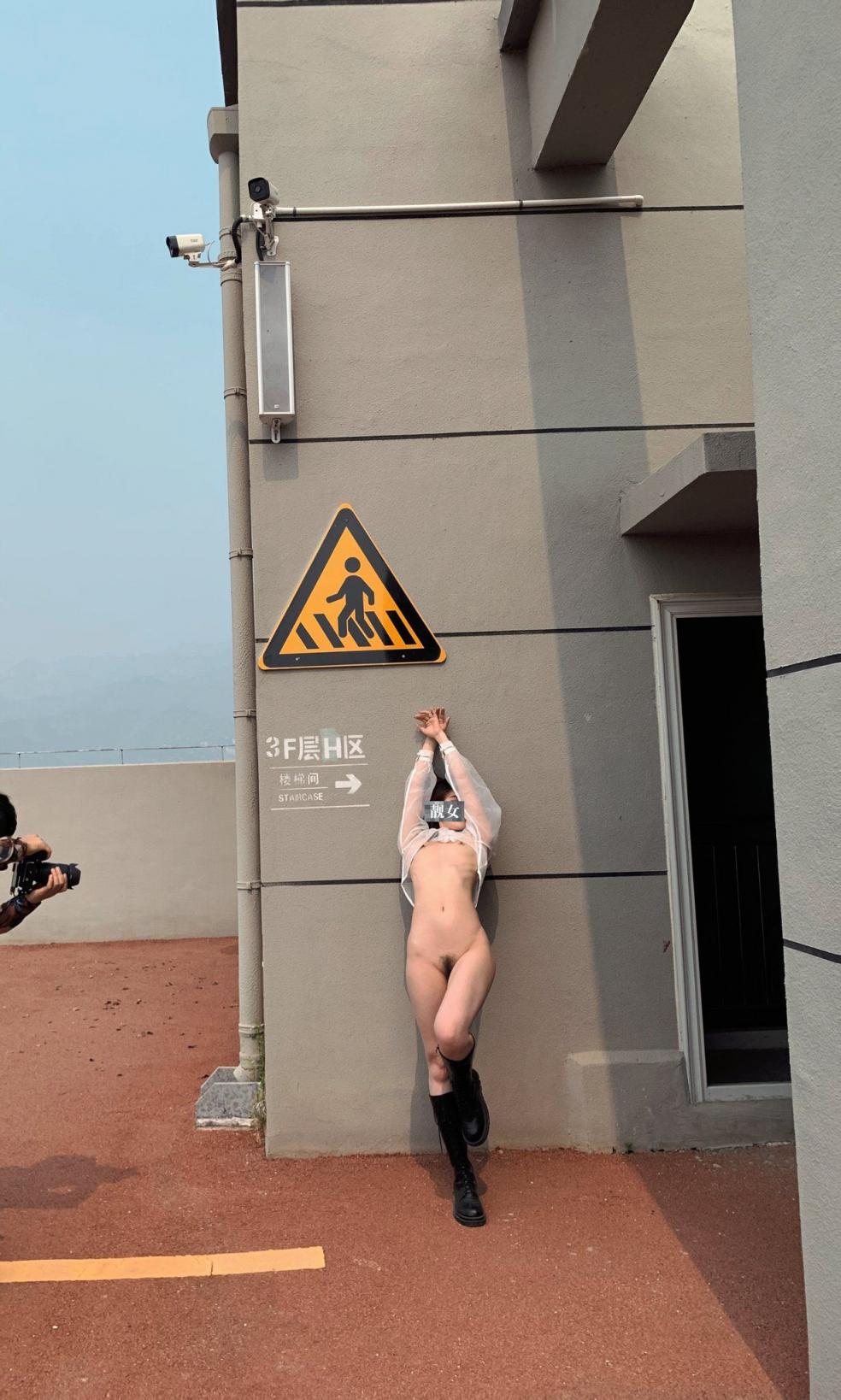 摄影好，摄影得学。清纯女大极致反差！！！