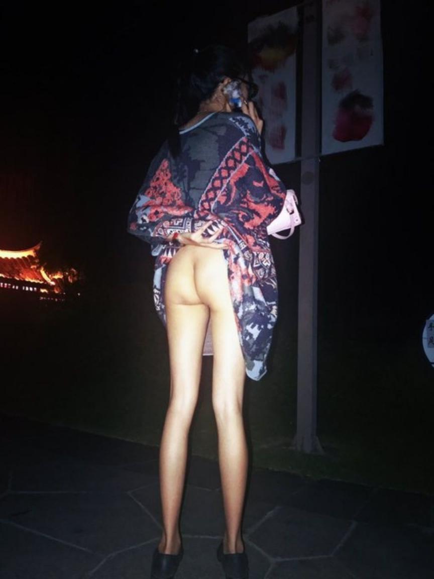 爱露出的骚母狗