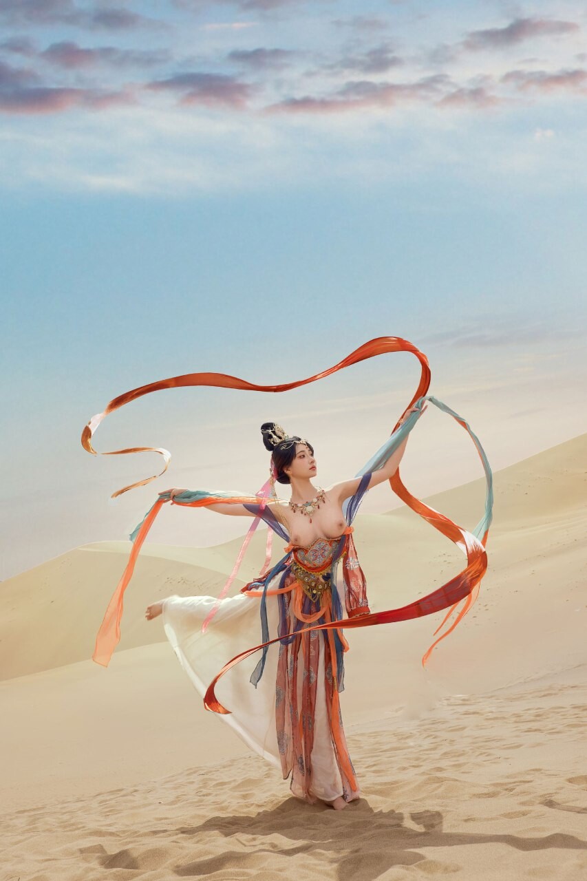 汉服古风之美 异域风情