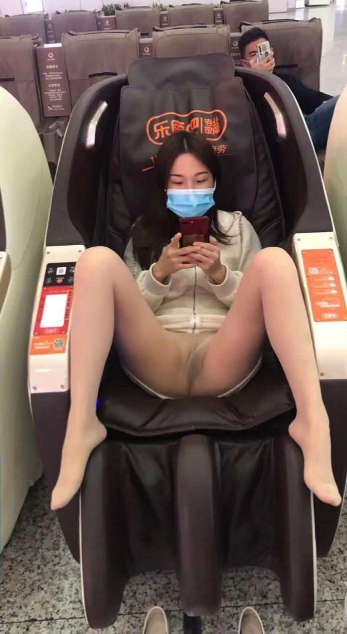 裙底风光无限美