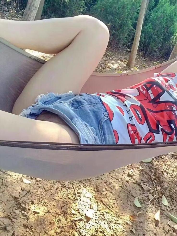 裙底风光无限美