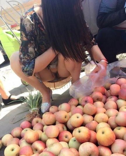 裙底风光无限美