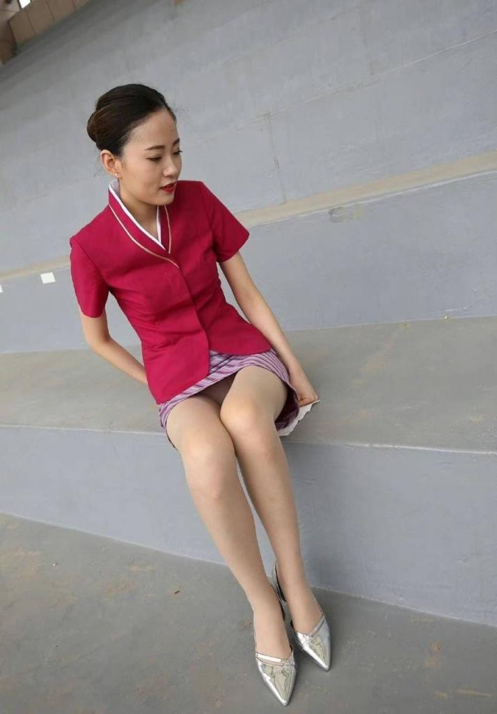 裙底风光无限美