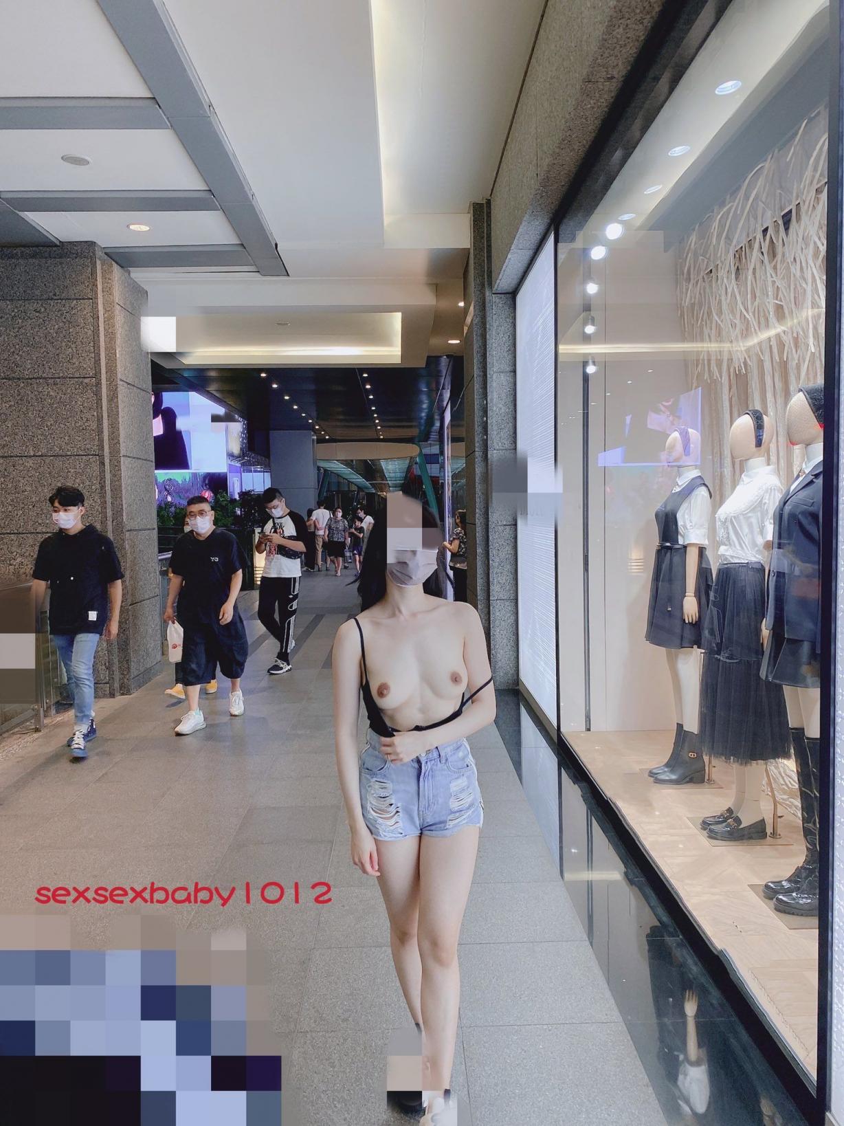 个人收藏的薇薇安露出合集分享