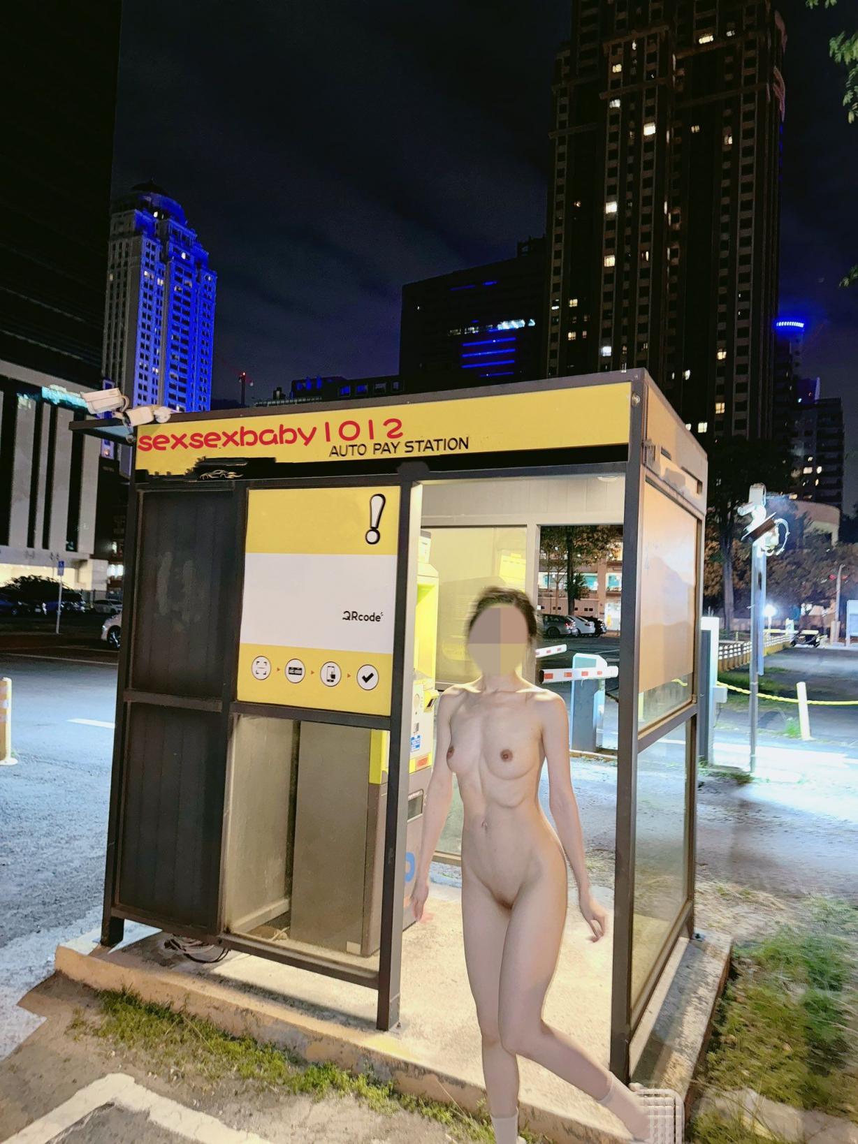 个人收藏的薇薇安露出合集分享