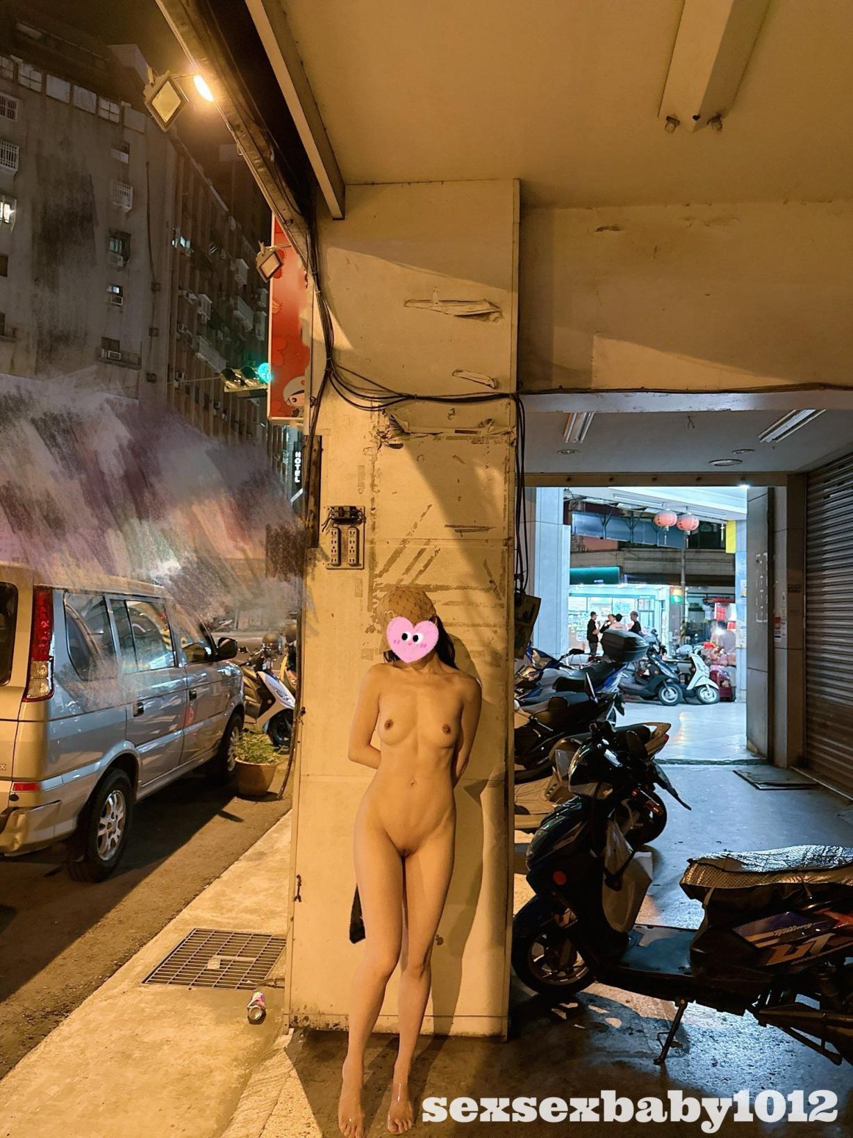 个人收藏的薇薇安露出合集分享