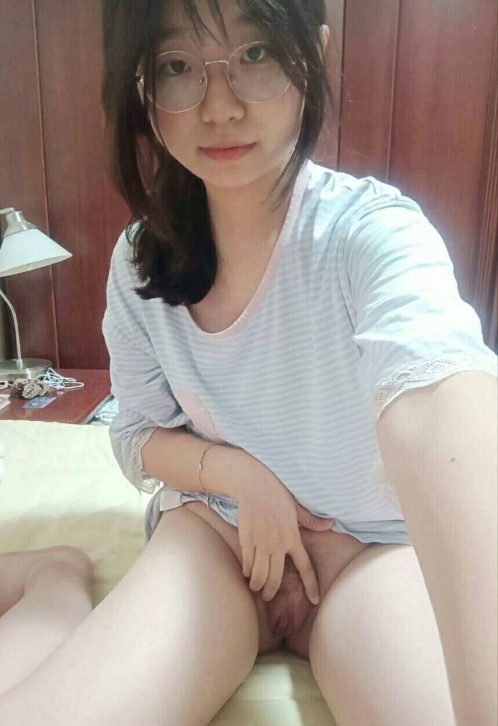 人前女神乖乖女，人后母狗欲女系列