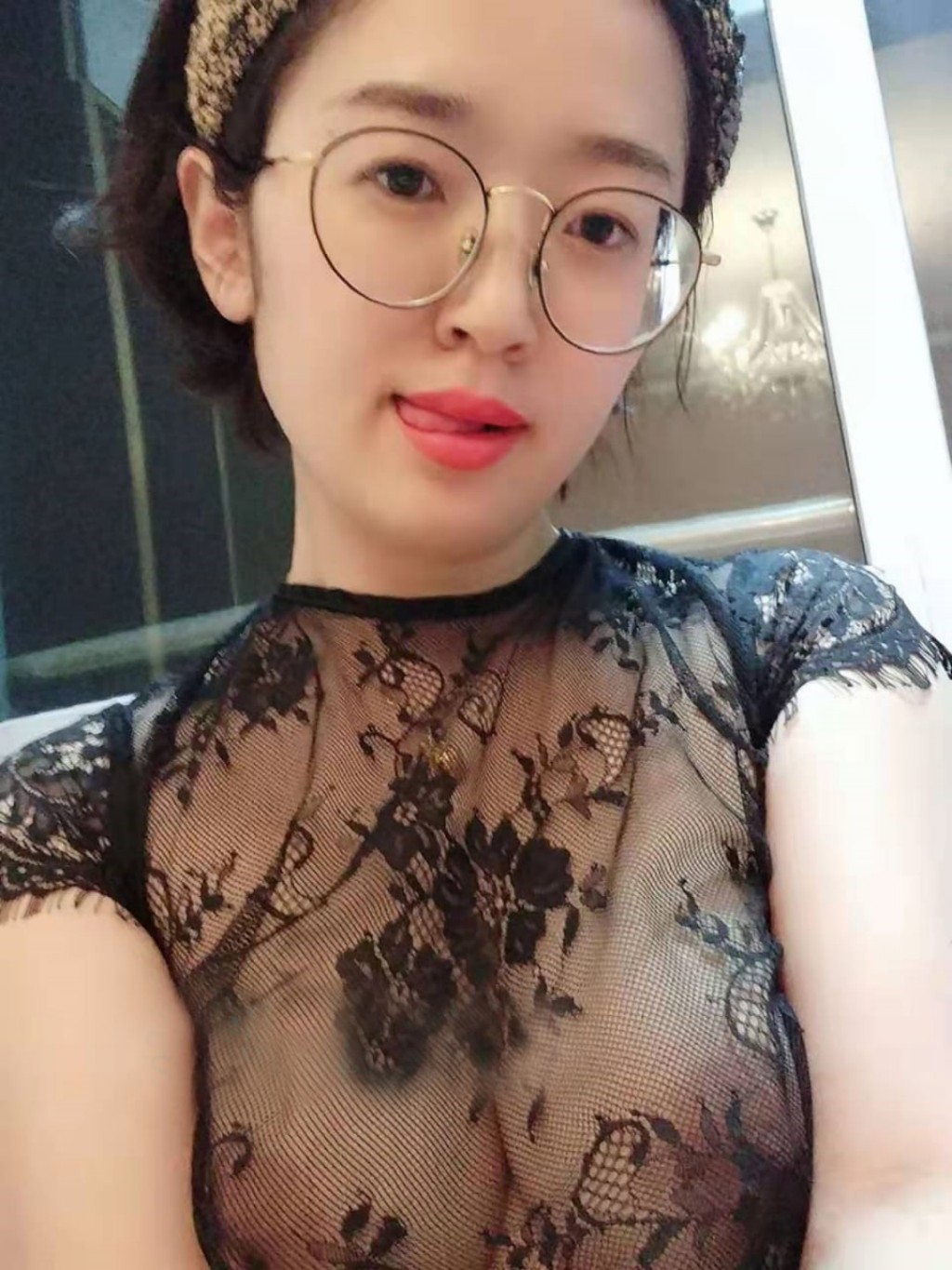 人前女神乖乖女，人后母狗欲女系列