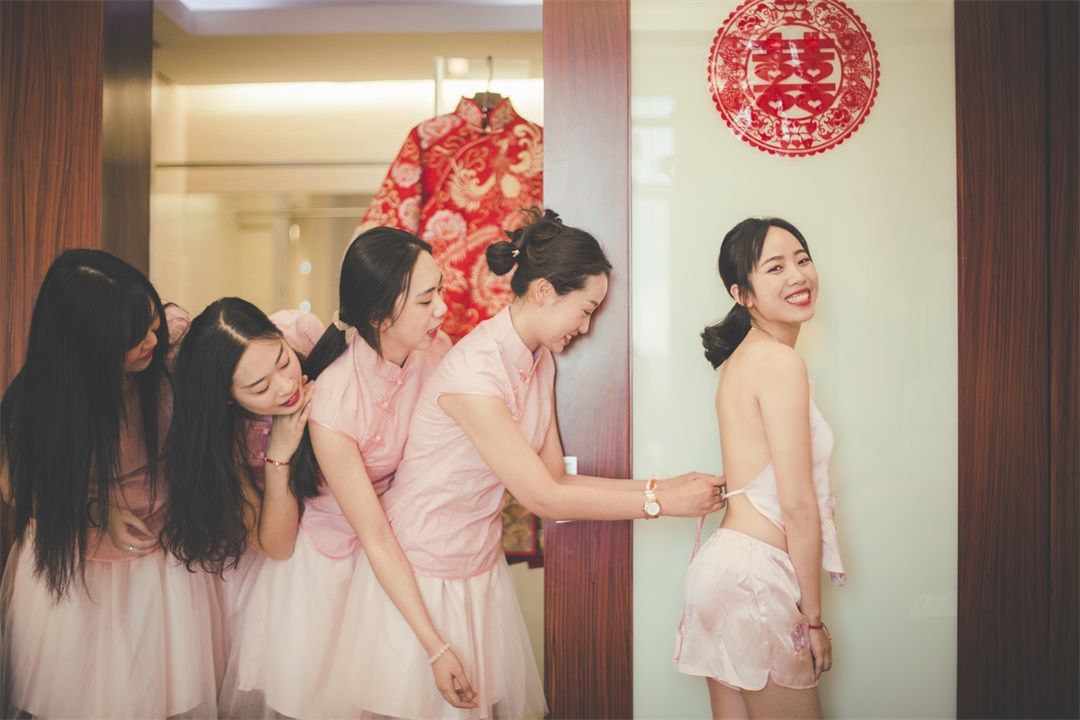 遥想当年，小乔初嫁