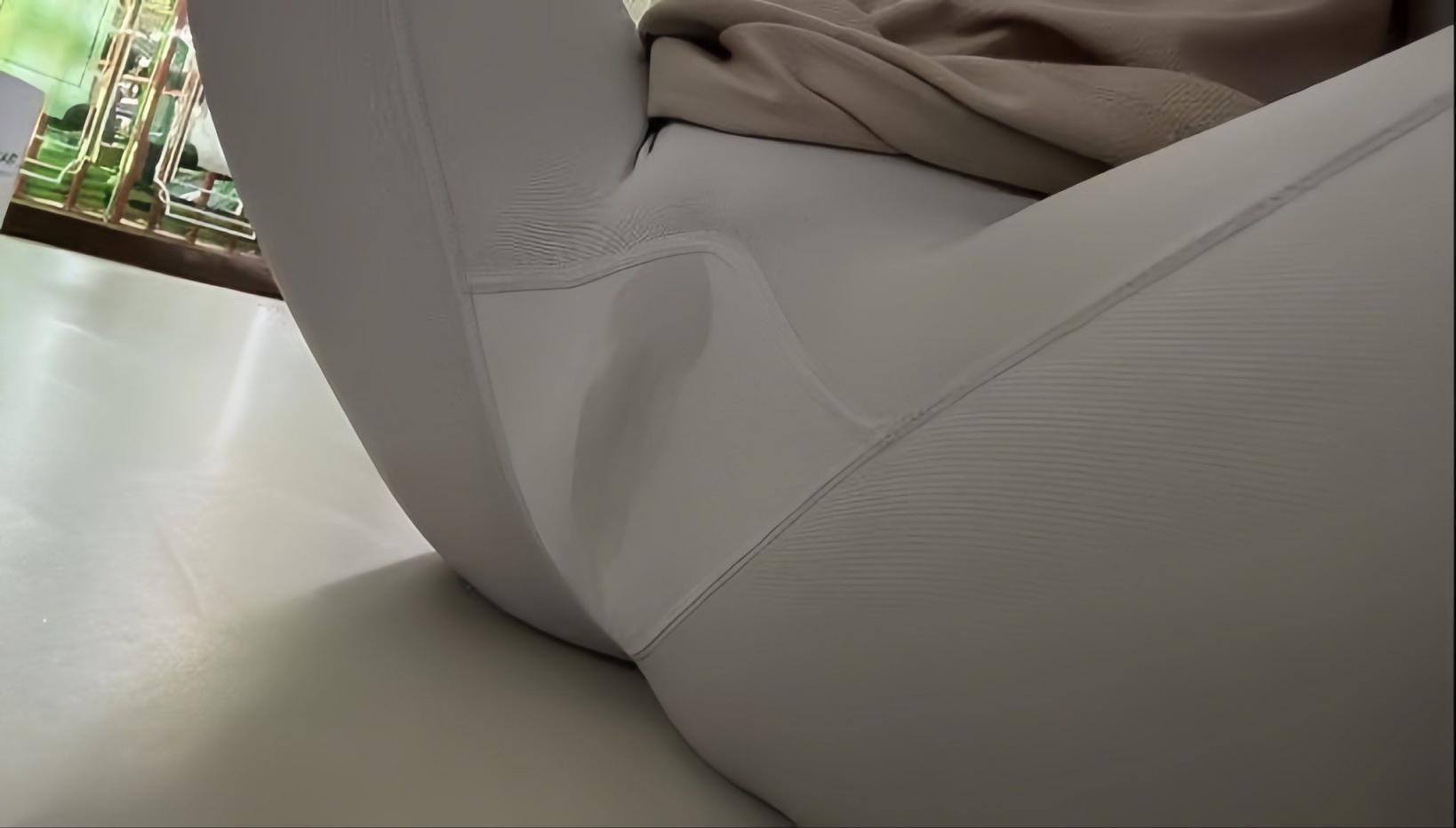 淫水湿透瑜伽裤