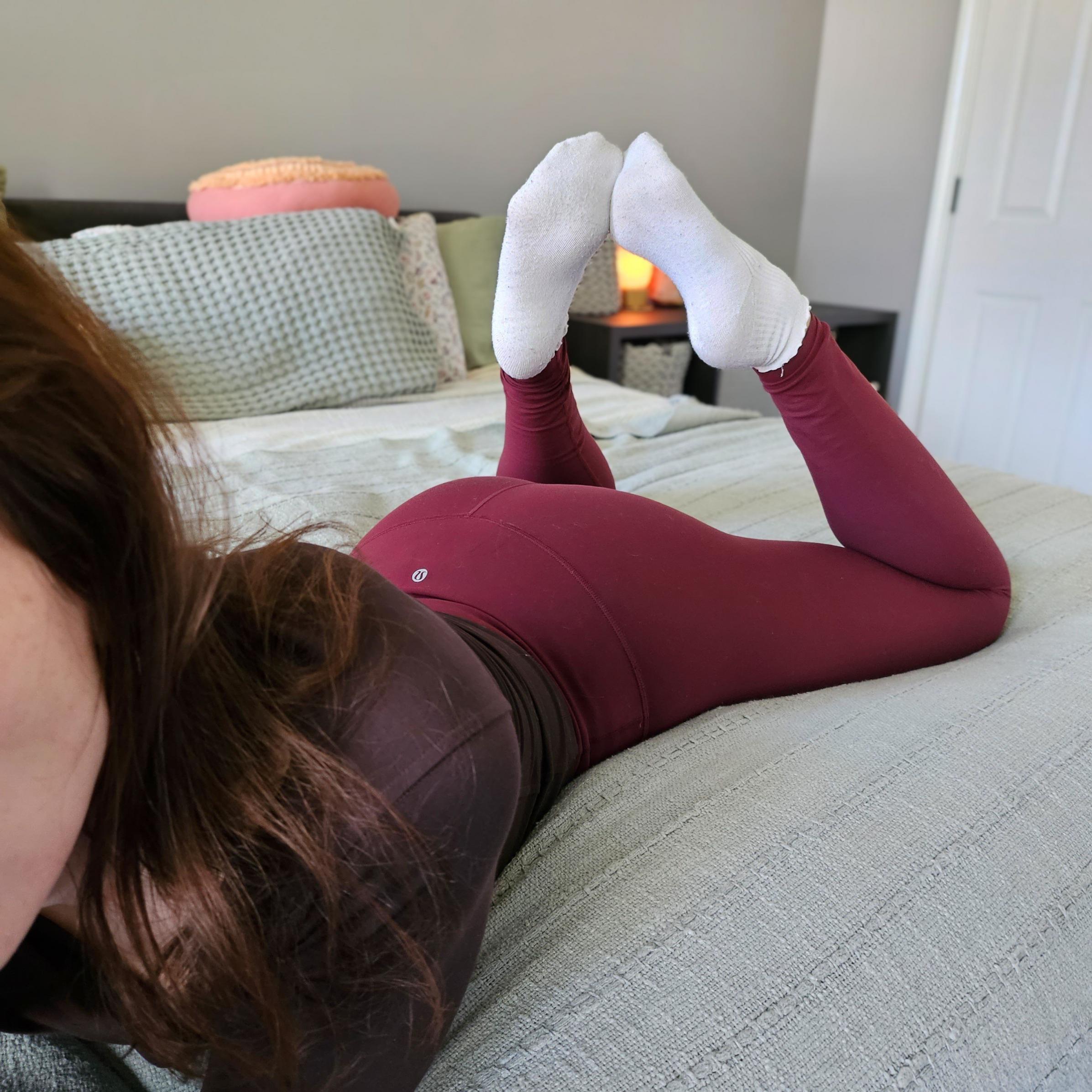 淫水湿透瑜伽裤