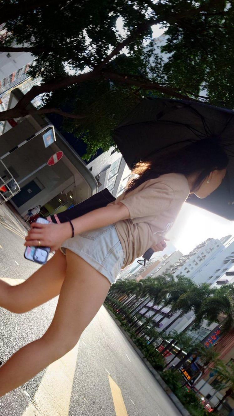 齐逼短裤无限接近逼