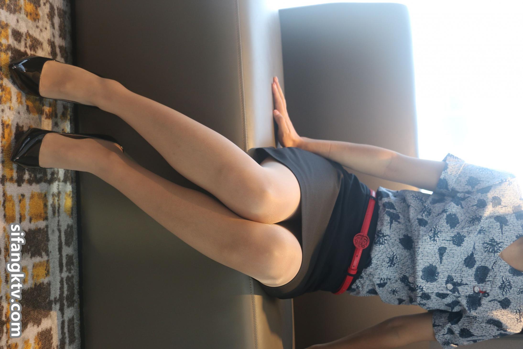 东航空姐 闺蜜 丝足肥臀